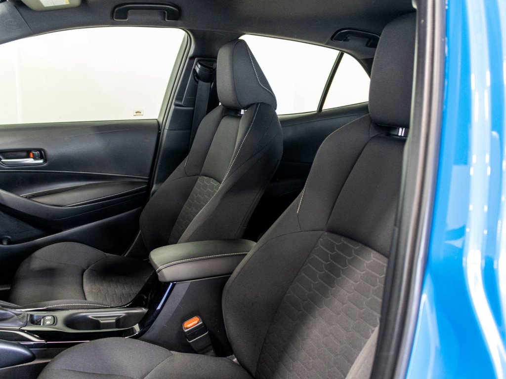 2019 Toyota Corolla Hatchback SE PLUS **JAMAIS ACCIDENTÉ** VOLANT CUIR in Saint-Jérôme, Quebec - 23 - w1024h768px