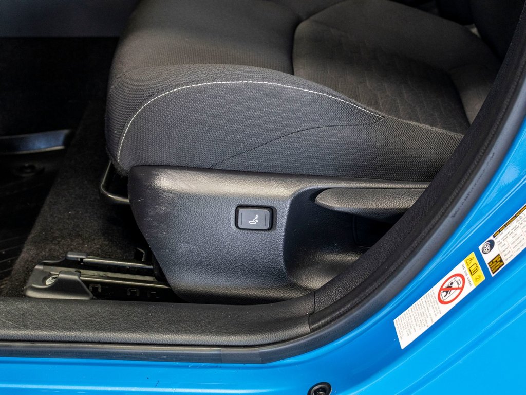2019 Toyota Corolla Hatchback SE PLUS **JAMAIS ACCIDENTÉ** VOLANT CUIR in Saint-Jérôme, Quebec - 22 - w1024h768px