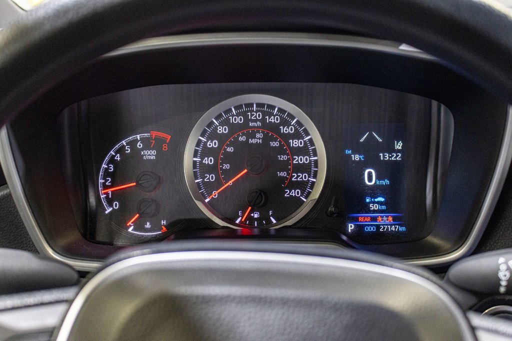 Toyota Corolla Hatchback  2021 à Charlemagne, Québec - 17 - w1024h768px