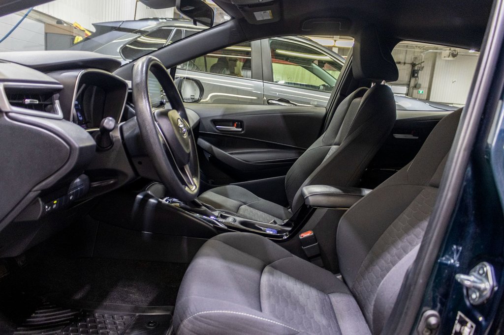 Toyota Corolla Hatchback  2021 à Charlemagne, Québec - 23 - w1024h768px