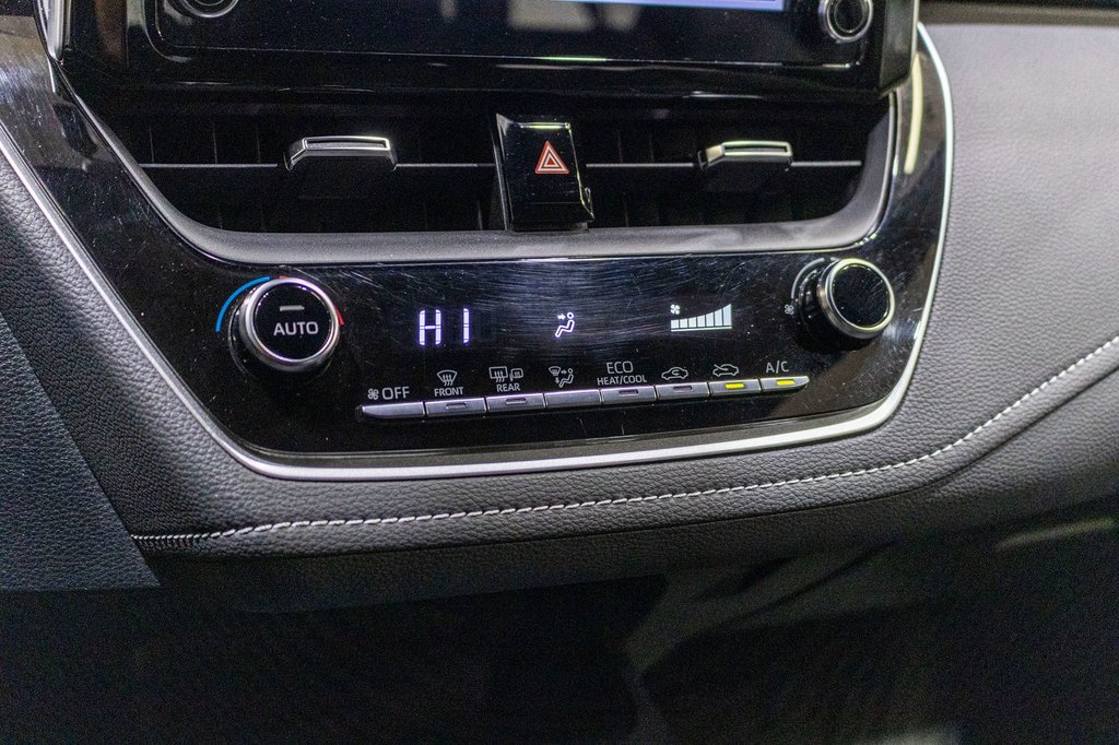 Toyota Corolla Hatchback  2021 à Charlemagne, Québec - 14 - w1024h768px