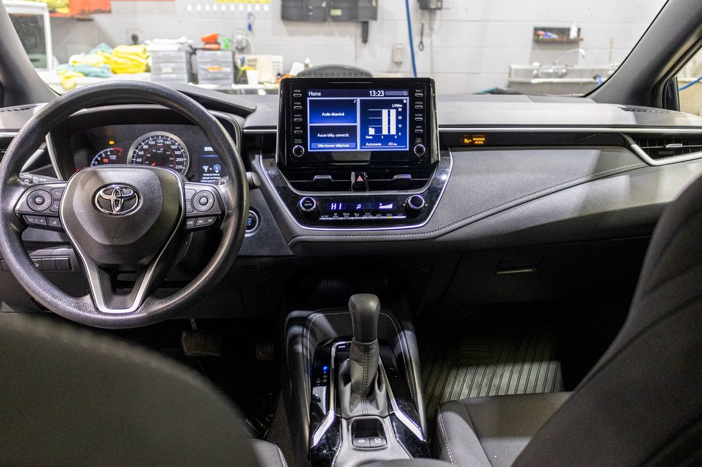 Toyota Corolla Hatchback  2021 à Charlemagne, Québec - 22 - w1024h768px