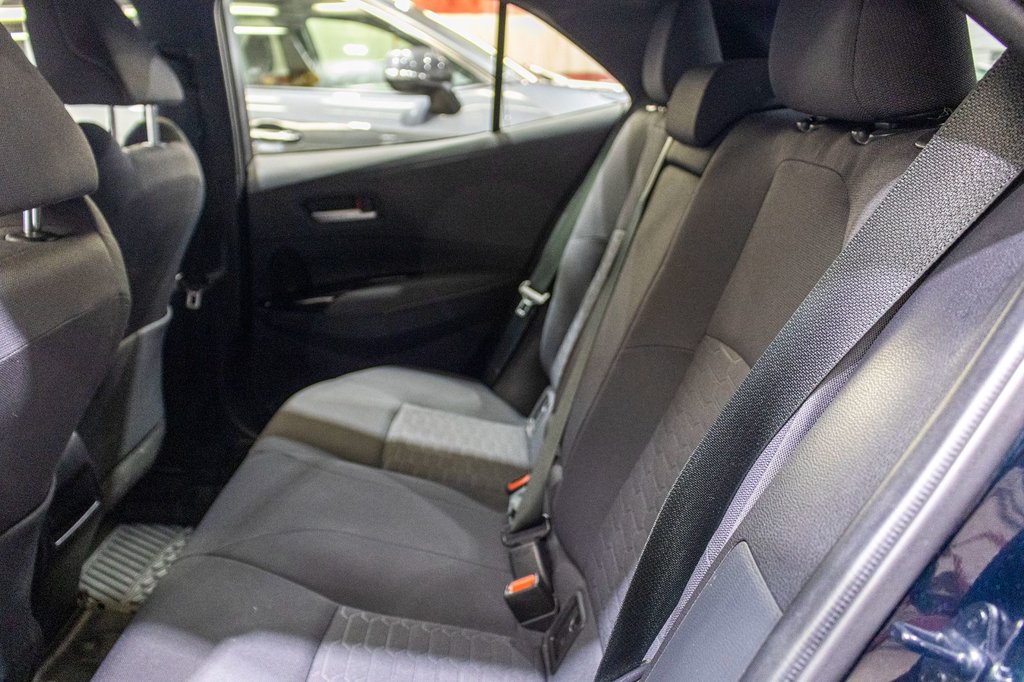 Toyota Corolla Hatchback  2021 à Charlemagne, Québec - 28 - w1024h768px