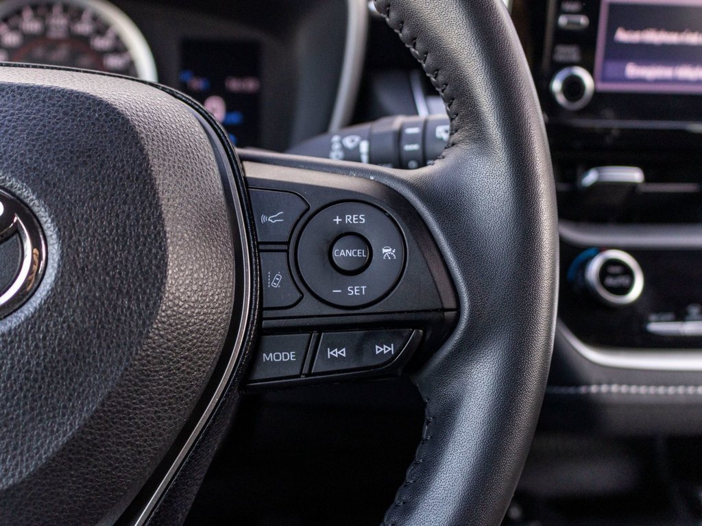 Toyota Corolla Hatchback  2021 à Charlemagne, Québec - 12 - w1024h768px