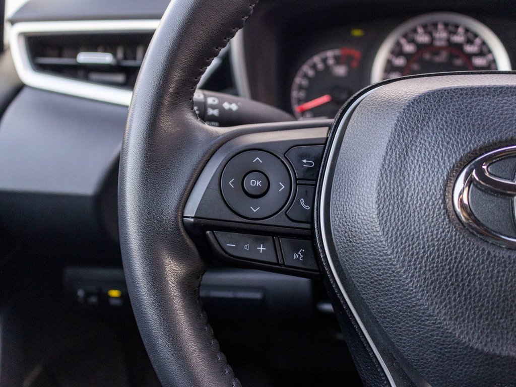 Toyota Corolla Hatchback  2021 à Charlemagne, Québec - 11 - w1024h768px