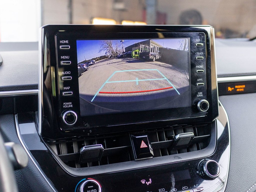 Toyota Corolla Hatchback  2021 à Charlemagne, Québec - 17 - w1024h768px