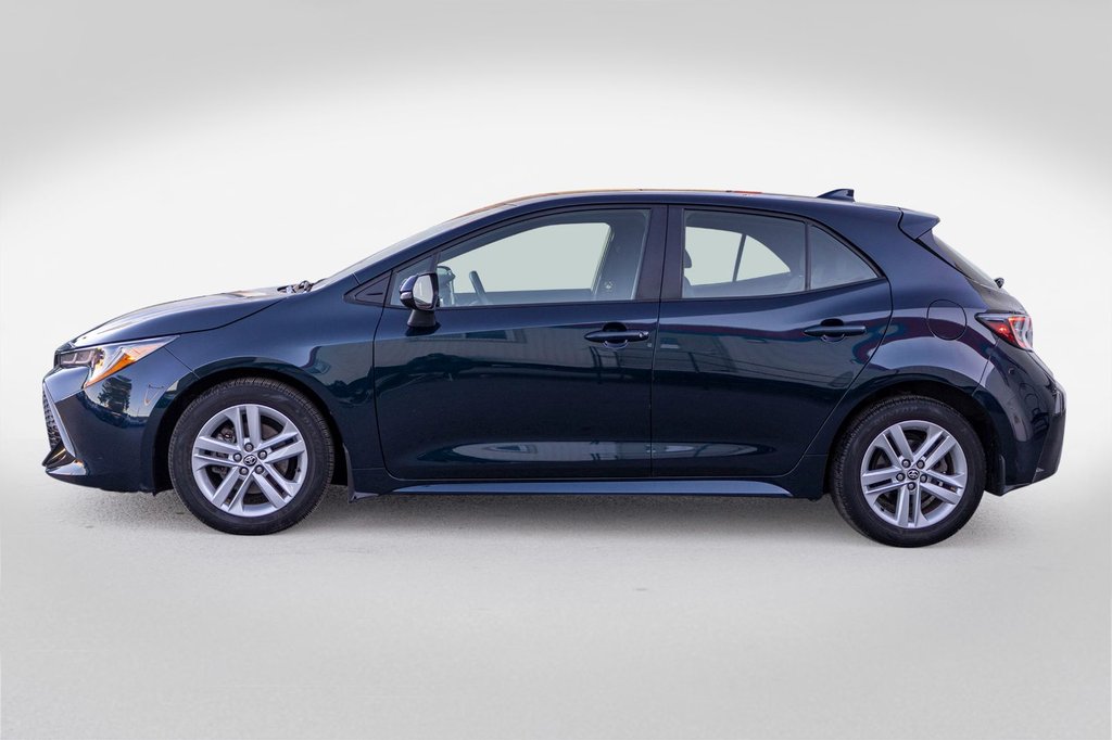 2022 Toyota Corolla Hatchback SE **JAMAIS ACCIDENTÉ+SIÈGES CHAUFFANTS+CAMÉRA** in Charlemagne, Quebec - 3 - w1024h768px