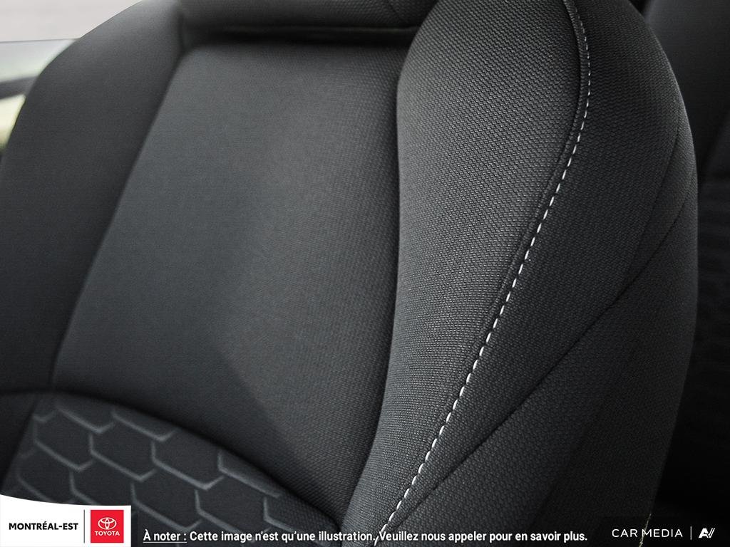 2025 Toyota Corolla Hatchback SE UPGRADE in Charlemagne, Quebec - 17 - w1024h768px