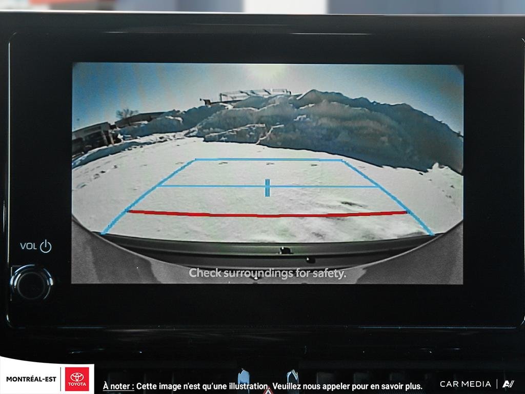 2025 Toyota Corolla Hatchback SE UPGRADE in Charlemagne, Quebec - 19 - w1024h768px