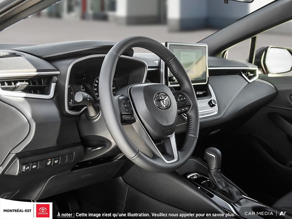 2025 Toyota Corolla Hatchback SE UPGRADE in Charlemagne, Quebec - 9 - w1024h768px