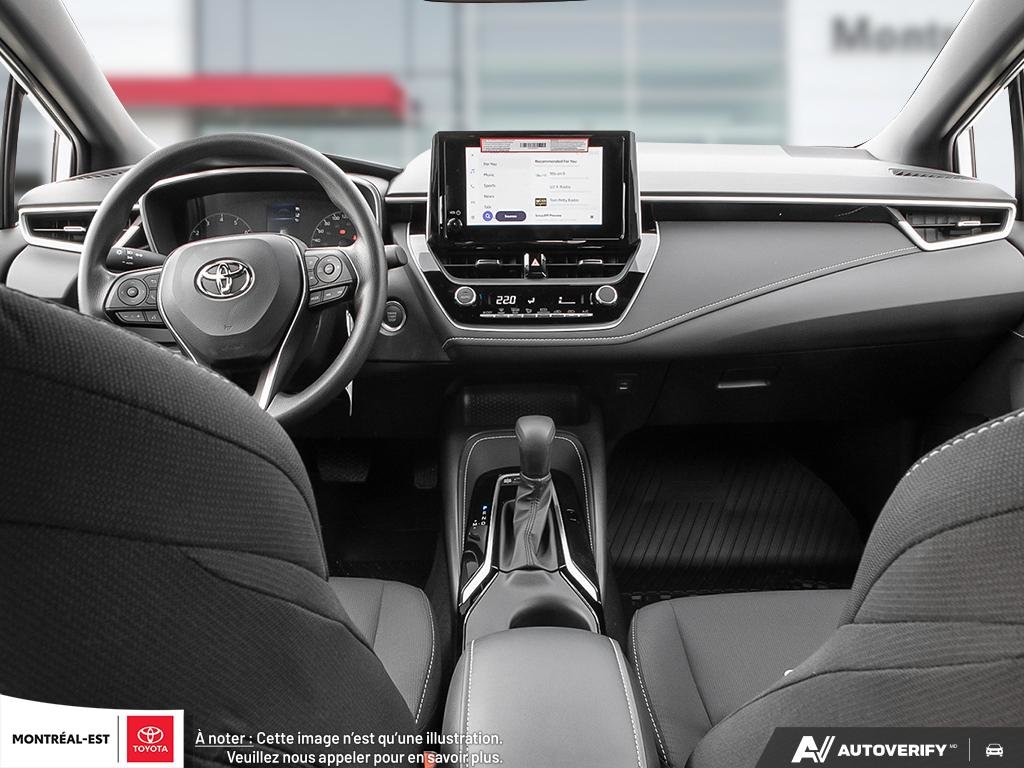 2026 Toyota Corolla Hatchback SE in Charlemagne, Quebec - 23 - w1024h768px