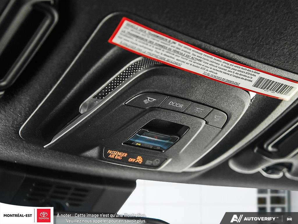 2026 Toyota Corolla Hatchback SE Upgrade in Charlemagne, Quebec - 19 - w1024h768px