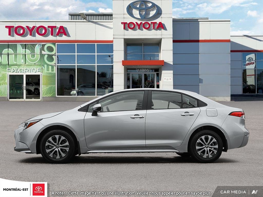 2025 Toyota COROLLA HYBRID LE in Charlemagne, Quebec - 3 - w1024h768px