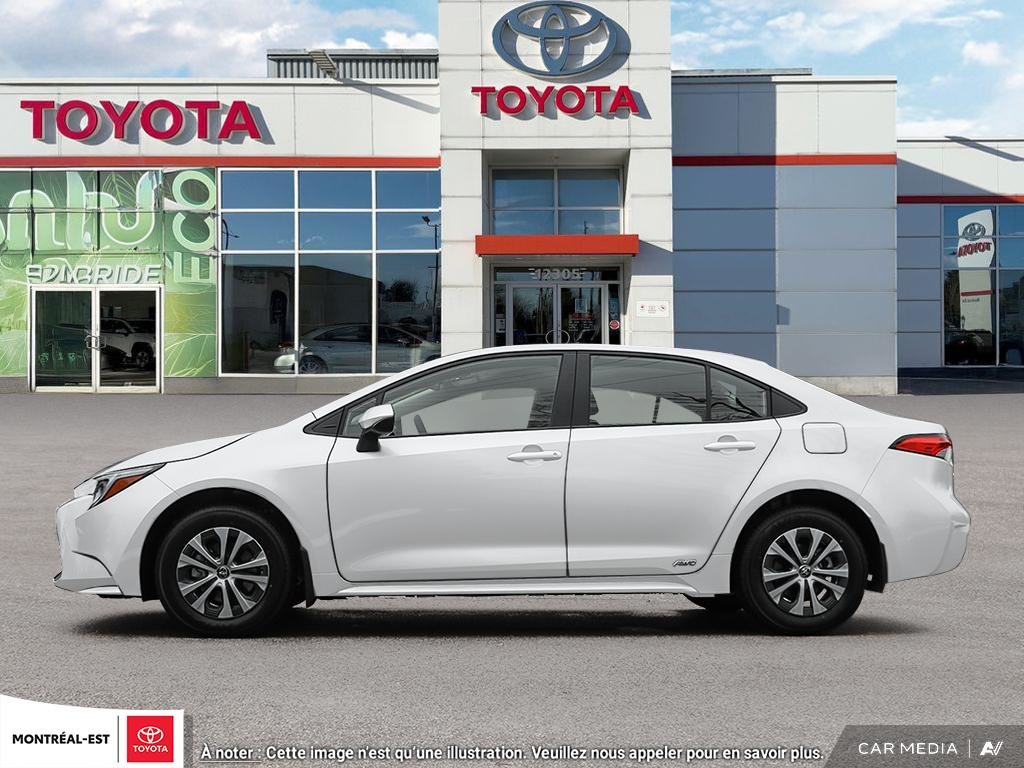 2025 Toyota COROLLA HYBRID LE AWD in Charlemagne, Quebec - 3 - w1024h768px