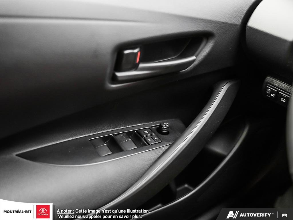 2025 Toyota Corolla Hybrid LE AWD in Charlemagne, Quebec - 15 - w1024h768px