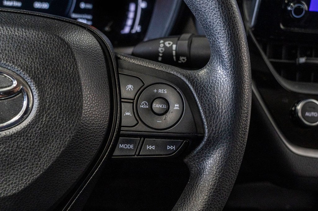 2023 Toyota COROLLA HYBRIDE LE CAMÉRA+CARPLAY+ANDROID AUTO in Charlemagne, Quebec - 10 - w1024h768px