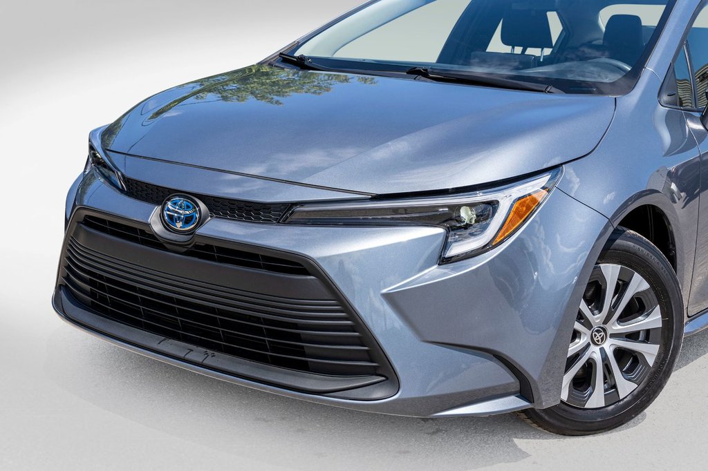 2024 Toyota COROLLA HYBRIDE LE **CAMÉRA+CARPLAY+ANDROID AUTO** in Charlemagne, Quebec - 25 - w1024h768px