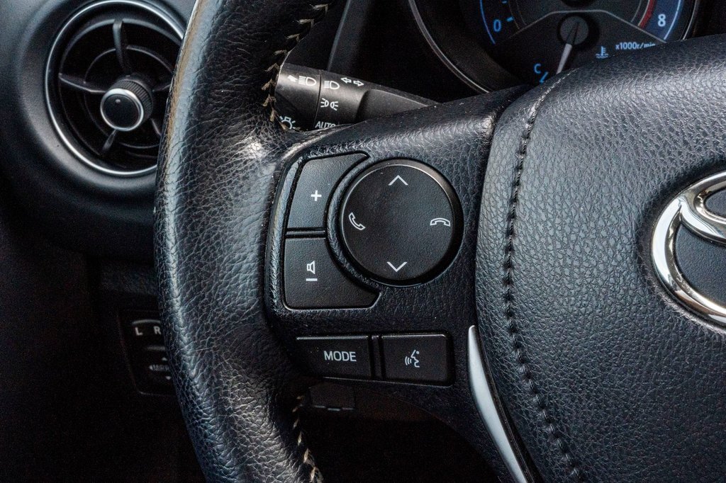 2017 Toyota Corolla iM **RARE**BAS KILO+CAMÉRA+BLUETOOTH+MAG** in Charlemagne, Quebec - 10 - w1024h768px