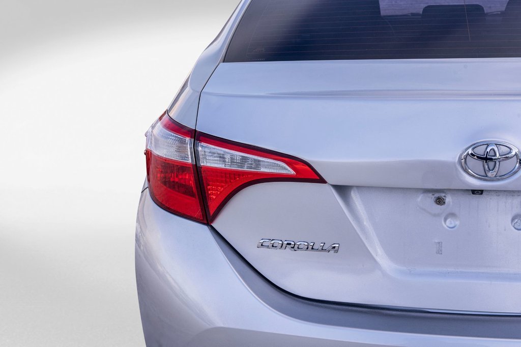 2016 Toyota Corolla LE **JAMAIS ACCIDENTÉ+SIÈGES CHAUFFANTS+CAMÉRA** in Saint-Jérôme, Quebec - 22 - w1024h768px