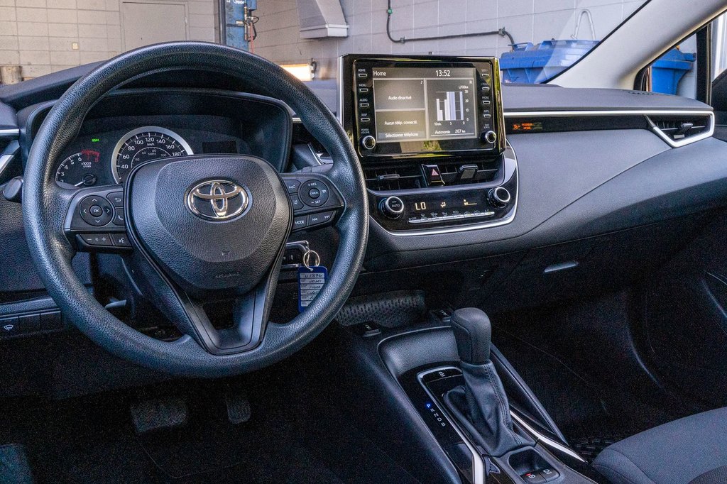 Toyota Corolla LE **CAMÉRA+CARPLAY+SIÈGES CHAUFFANTS** 2020 à Charlemagne, Québec - 6 - w1024h768px