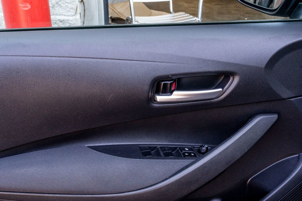 Toyota Corolla LE **CAMÉRA+CARPLAY+SIÈGES CHAUFFANTS** 2020 à Charlemagne, Québec - 22 - w1024h768px