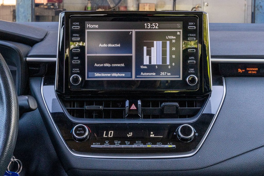 Toyota Corolla LE **CAMÉRA+CARPLAY+SIÈGES CHAUFFANTS** 2020 à Charlemagne, Québec - 8 - w1024h768px