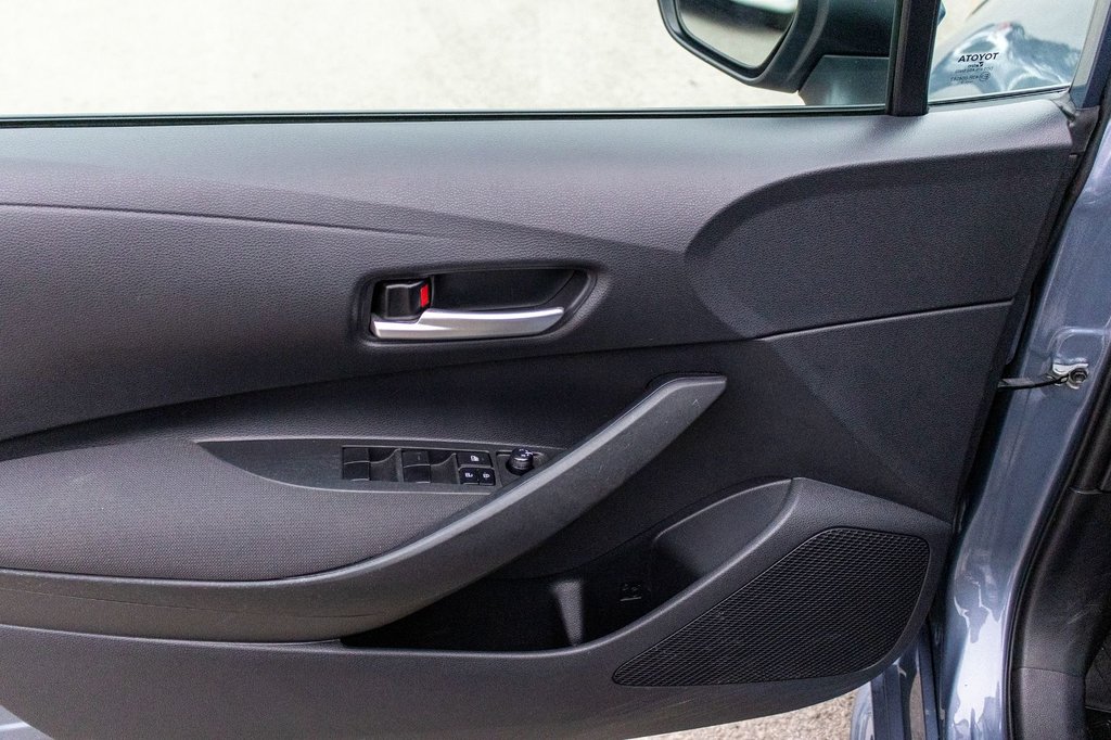 Toyota Corolla LE **CAMÉRA+CARPLAY+SIÈGES CHAUFFANTS** 2020 à Charlemagne, Québec - 24 - w1024h768px