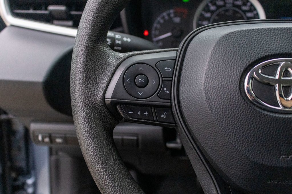 Toyota Corolla LE **CAMÉRA+CARPLAY+SIÈGES CHAUFFANTS** 2020 à Charlemagne, Québec - 10 - w1024h768px