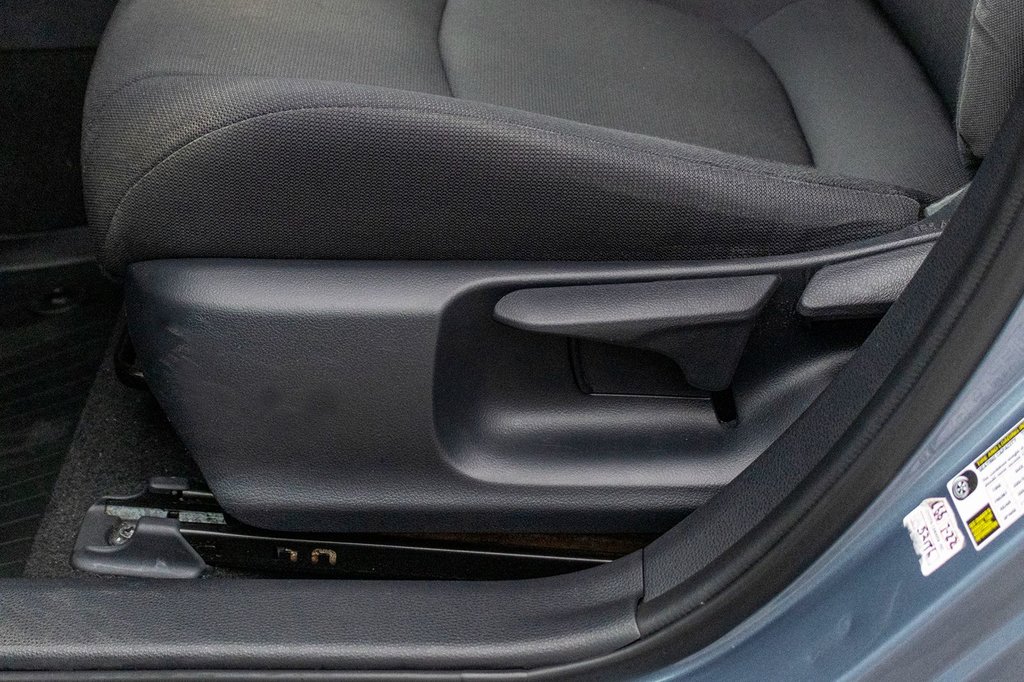 Toyota Corolla LE **CAMÉRA+CARPLAY+SIÈGES CHAUFFANTS** 2020 à Charlemagne, Québec - 22 - w1024h768px