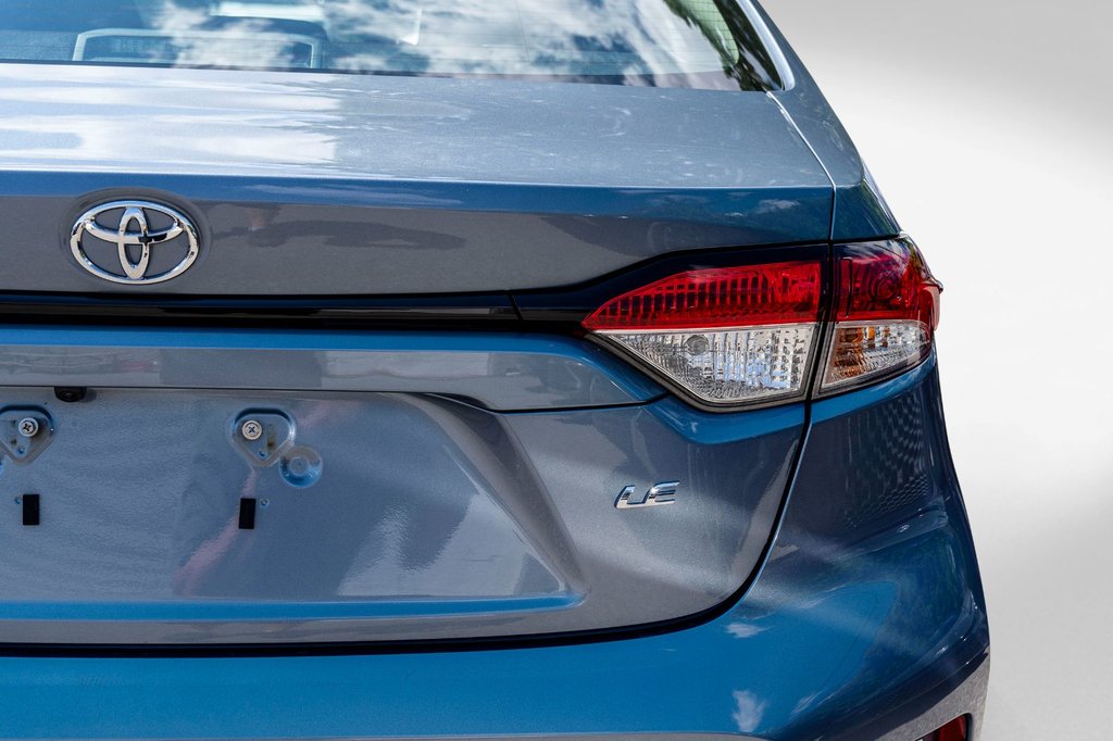 2020 Toyota Corolla LE **CAMÉRA+CARPLAY+SIÈGES CHAUFFANTS** in Charlemagne, Quebec - 22 - w1024h768px