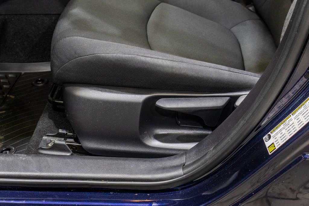 Toyota Corolla LE 2020 à Charlemagne, Québec - 24 - w1024h768px