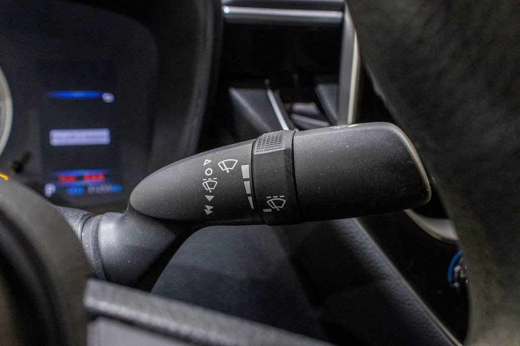 Toyota Corolla LE 2020 à Charlemagne, Québec - 20 - w1024h768px
