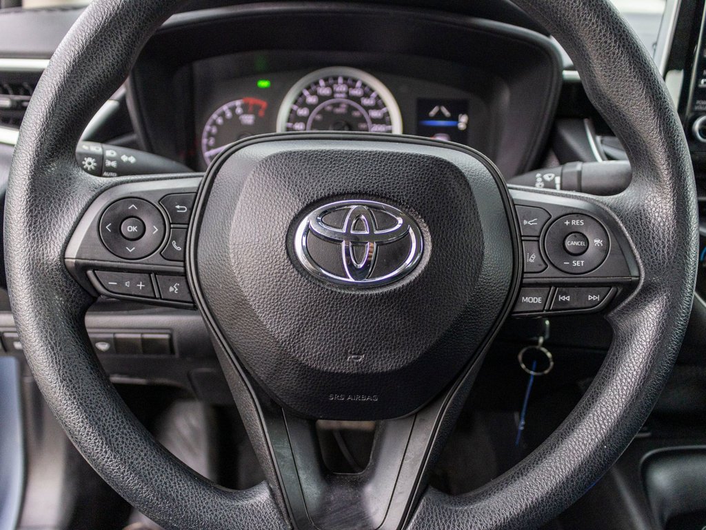 2020 Toyota Corolla LE in Saint-Jérôme, Quebec - 10 - w1024h768px