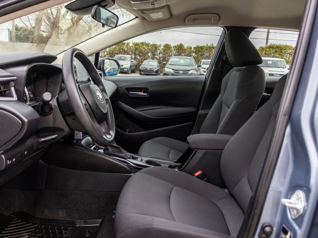 2020 Toyota Corolla LE in Saint-Jérôme, Quebec - 22 - w1024h768px