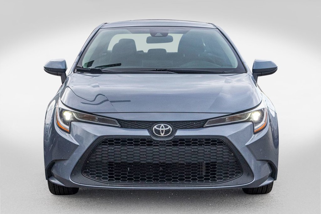 2021 Toyota Corolla LE **JAMAIS ACCIDENTÉ+CARPLAY+SIÈGES CHAUFFANTS** in Charlemagne, Quebec - 2 - w1024h768px