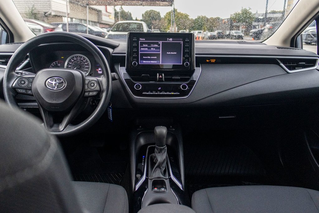 2021 Toyota Corolla LE **JAMAIS ACCIDENTÉ+CARPLAY+SIÈGES CHAUFFANTS** in Charlemagne, Quebec - 23 - w1024h768px