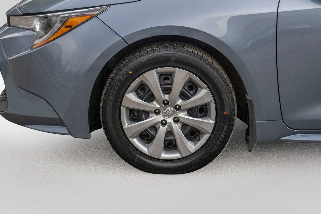2021 Toyota Corolla LE **JAMAIS ACCIDENTÉ+CARPLAY+SIÈGES CHAUFFANTS** in Charlemagne, Quebec - 37 - w1024h768px