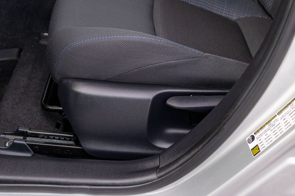 Toyota Corolla SE **JAMAIS ACCIDENTÉ+CARPLAY+SIÈGES CHAUFFANTS** 2021 à Charlemagne, Québec - 23 - w1024h768px