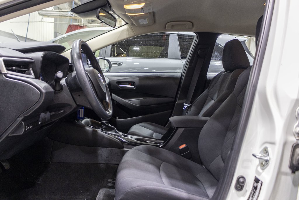 Toyota Corolla LE **JAMAIS ACCIDENTÉ+CARPLAY+SIÈGES CHAUFFANTS** 2021 à Charlemagne, Québec - 22 - w1024h768px