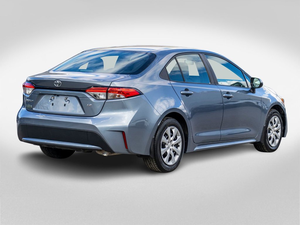 2021 Toyota Corolla LE ** SIÈGES AVANT CHAUFFANTS in Saint-Jérôme, Quebec - 5 - w1024h768px