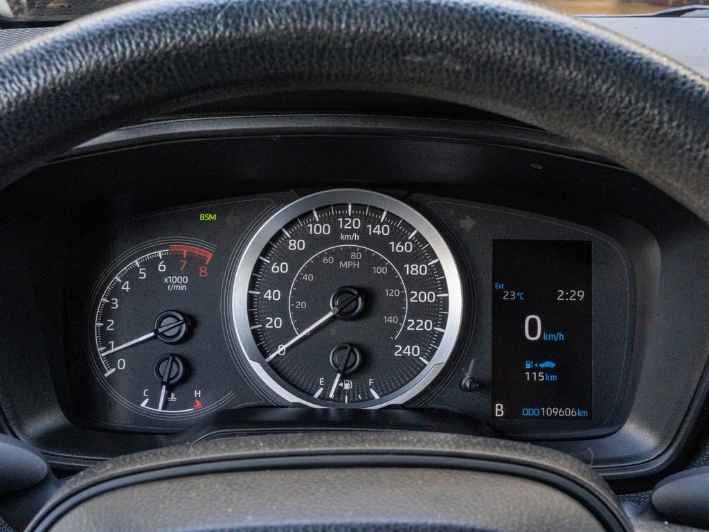 Toyota Corolla LE **CARPLAY, SIÈGES AVANT CHAUFFANTS** 2021 à Saint-Jérôme, Québec - 16 - w1024h768px