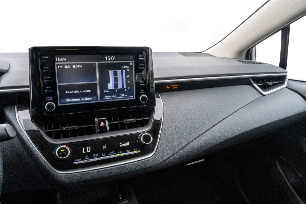 2022 Toyota Corolla LE **JAMAIS ACCIDENTÉ+CAMÉRA+CARPLAY** in Charlemagne, Quebec - 10 - w1024h768px