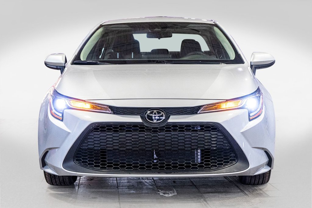 2022 Toyota Corolla LE **JAMAIS ACCIDENTÉ+CAMÉRA+CARPLAY** in Charlemagne, Quebec - 2 - w1024h768px