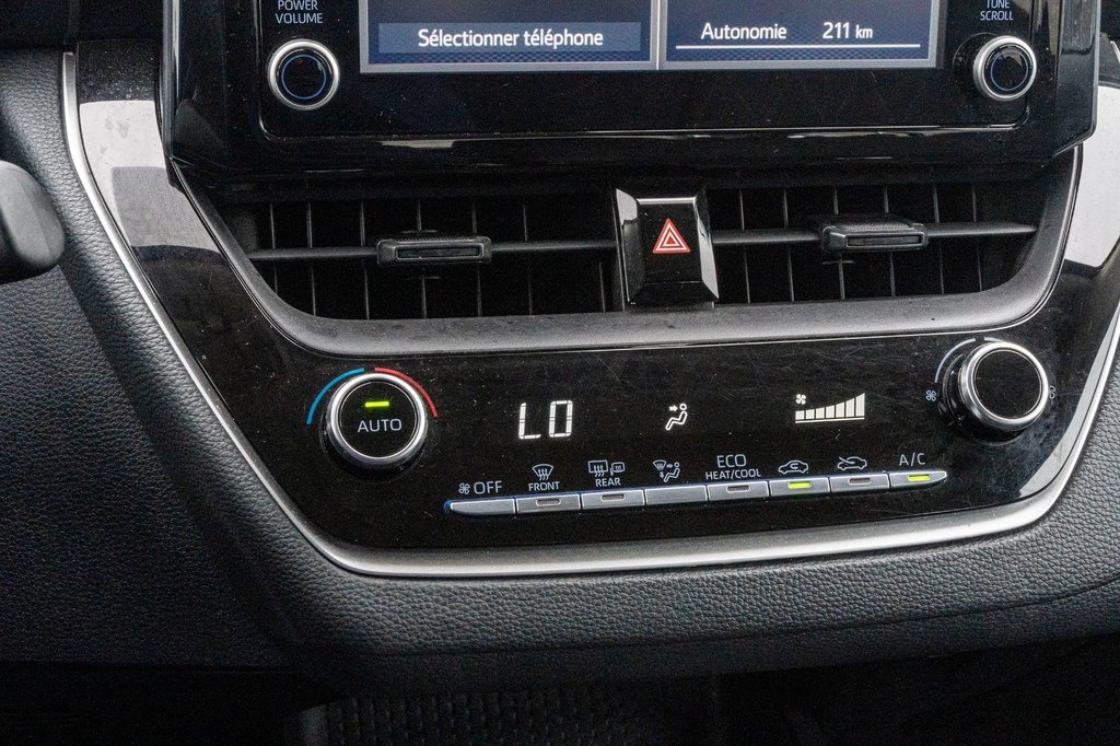 2022 Toyota Corolla LE **JAMAIS ACCIDENTÉ+CAMÉRA+CARPLAY** in Charlemagne, Quebec - 12 - w1024h768px