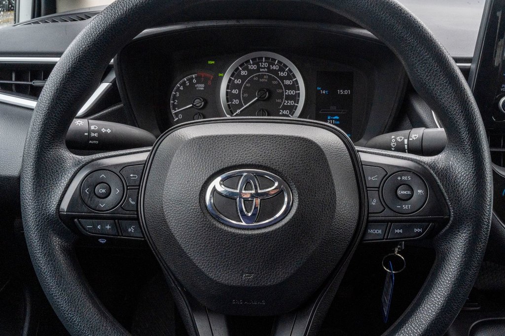 2022 Toyota Corolla LE **JAMAIS ACCIDENTÉ+CAMÉRA+CARPLAY** in Charlemagne, Quebec - 7 - w1024h768px