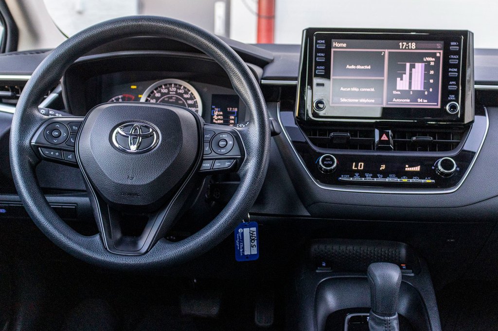 2022 Toyota Corolla LE **JAMAIS ACCIDENTÉ+CARPLAY+SIÈGES CHAUFFANTS** in Charlemagne, Quebec - 8 - w1024h768px