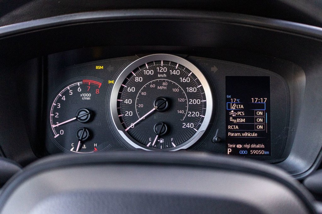 2022 Toyota Corolla LE **JAMAIS ACCIDENTÉ+CARPLAY+SIÈGES CHAUFFANTS** in Charlemagne, Quebec - 16 - w1024h768px