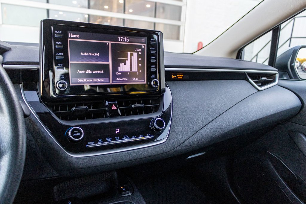2022 Toyota Corolla LE **JAMAIS ACCIDENTÉ+CARPLAY+SIÈGES CHAUFFANTS** in Charlemagne, Quebec - 13 - w1024h768px