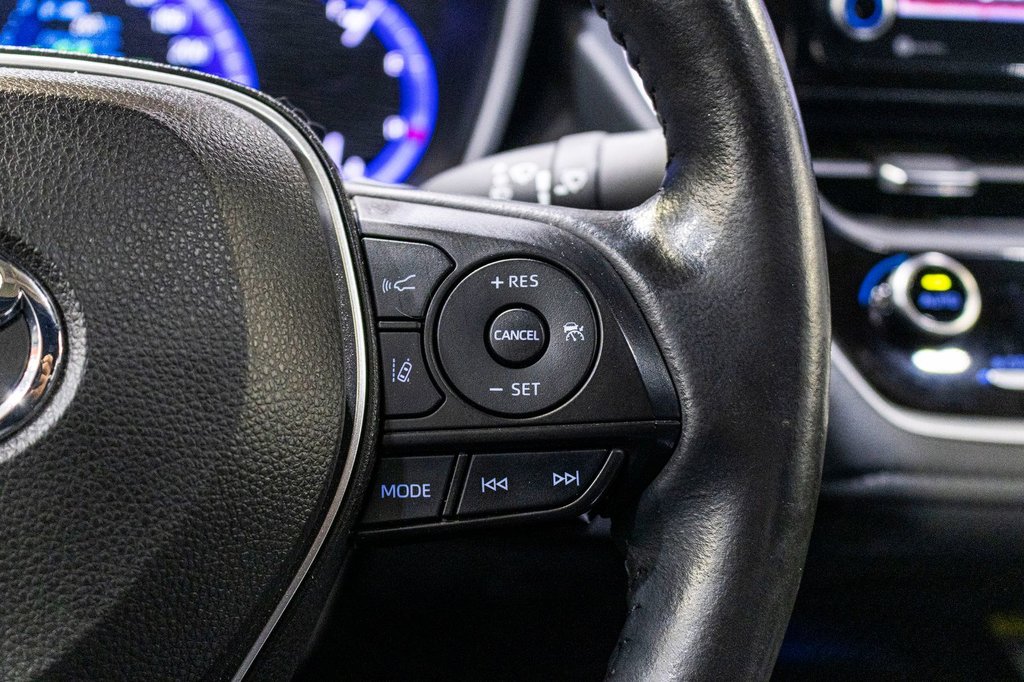 2022 Toyota Corolla XSE **JAMAIS ACCIDENTÉ+CUIR+TOIT+CAMÉRA+CARPLAY** in Charlemagne, Quebec - 12 - w1024h768px