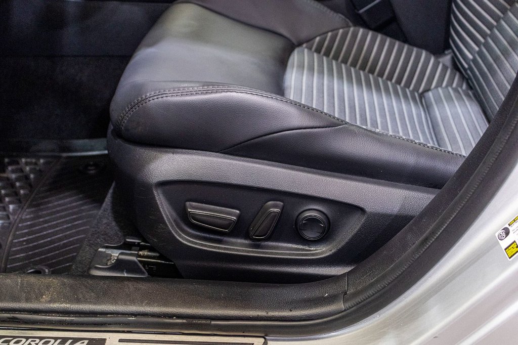 2022 Toyota Corolla XSE **JAMAIS ACCIDENTÉ+CUIR+TOIT+CAMÉRA+CARPLAY** in Charlemagne, Quebec - 26 - w1024h768px